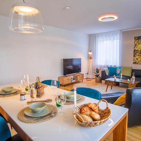 4-Room Luxury Apartment - Close To Central Station, Free Parking, Kitchen 라이프치히 외부 사진